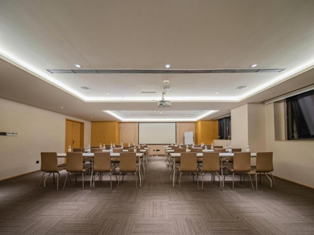 เจไอ โฮเต็ล เฉิงตู โกลบอลเซ็นเตอร์ Hotel ภายนอก รูปภาพ